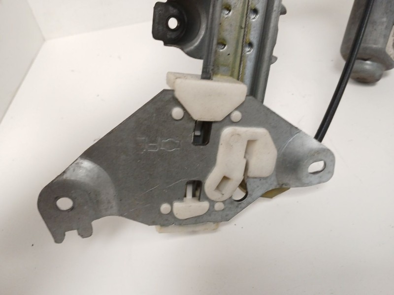 Recambio de elevalunas trasero izquierdo para nissan navara pick-up (d40m) 2.5 dci diesel cat referencia OEM IAM  19280 