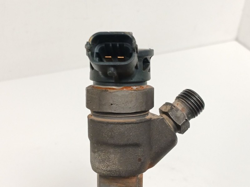 Recambio de inyector para opel vivaro b furgoneta (x82) 1.6 cdti (05) referencia OEM IAM 0445110546  