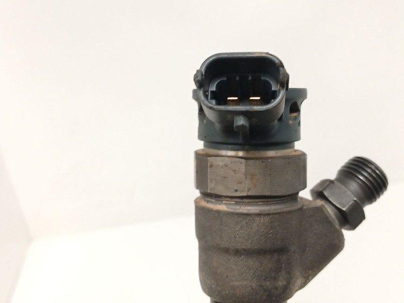 Recambio de inyector para opel vivaro b furgoneta (x82) 1.6 cdti (05) referencia OEM IAM 0445110546  