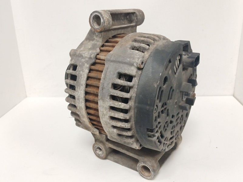 Recambio de alternador para peugeot boxer autobús 2.2 hdi 100 referencia OEM IAM   