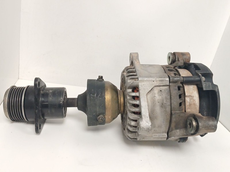 Recambio de alternador para ford tourneo connect 1.8 tdci referencia OEM IAM 2T1UAAG  
