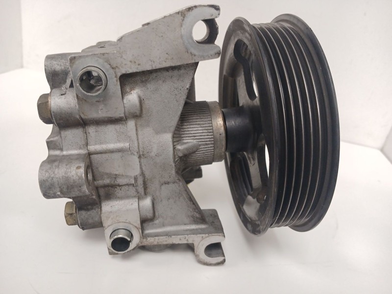 Recambio de bomba direccion para ford tourneo connect 1.8 tdci referencia OEM IAM 2T143A696AE  