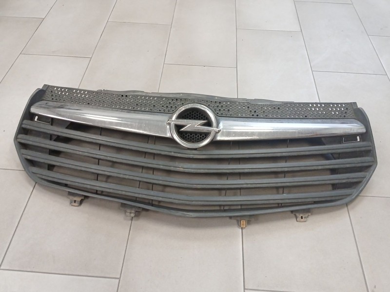 Recambio de rejilla paragolpes central para opel vivaro b furgoneta (x82) 1.6 cdti (05) referencia OEM IAM   