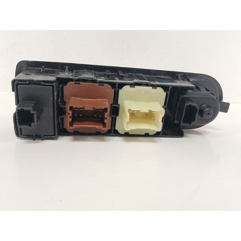 Recambio de mando elevalunas delantero izquierdo para renault captur i (j5_, h5_) 1.5 dci 90 referencia OEM IAM   
