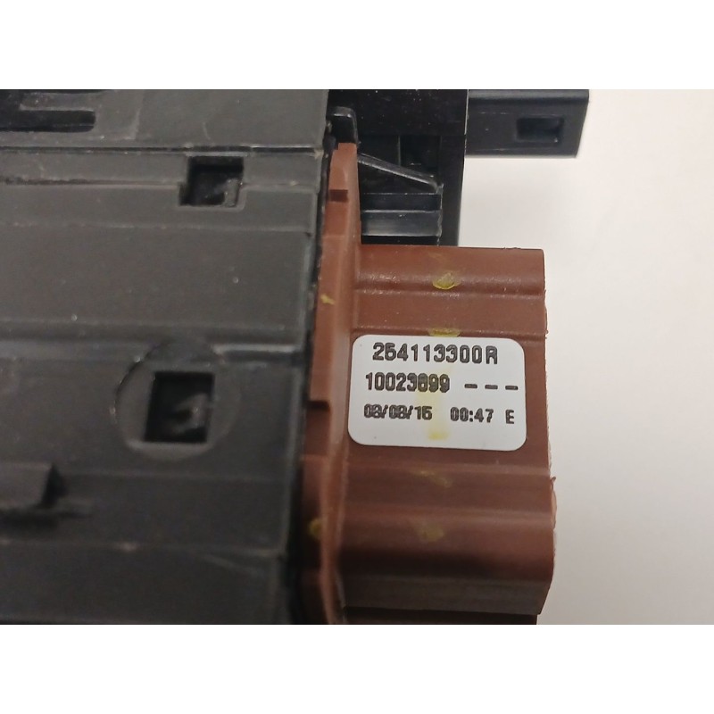 Recambio de mando elevalunas delantero izquierdo para renault captur i (j5_, h5_) 1.5 dci 90 referencia OEM IAM   
