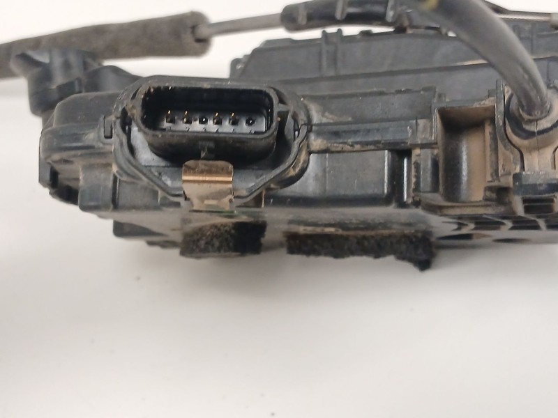 Recambio de cerradura puerta delantera izquierda para renault captur i (j5_, h5_) 1.5 dci 90 referencia OEM IAM 805031332R  