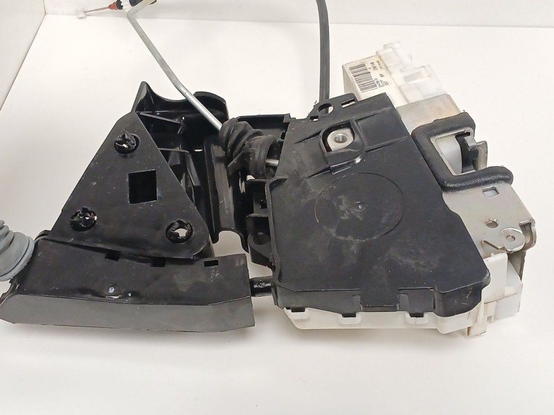 Recambio de cerradura puerta delantera derecha para mercedes-benz clase m (w164) ml 320 cdi 4-matic (164.122) referencia OEM IAM