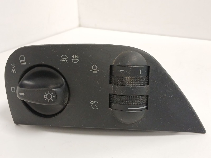 Recambio de mando luces para seat cordoba berlina (6k2) 1.9 tdi referencia OEM IAM 6K1941531F  
