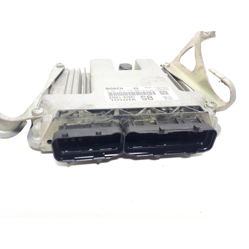 Recambio de centralita motor uce para toyota auris luna+ referencia OEM IAM 8966102S81 0281014846 