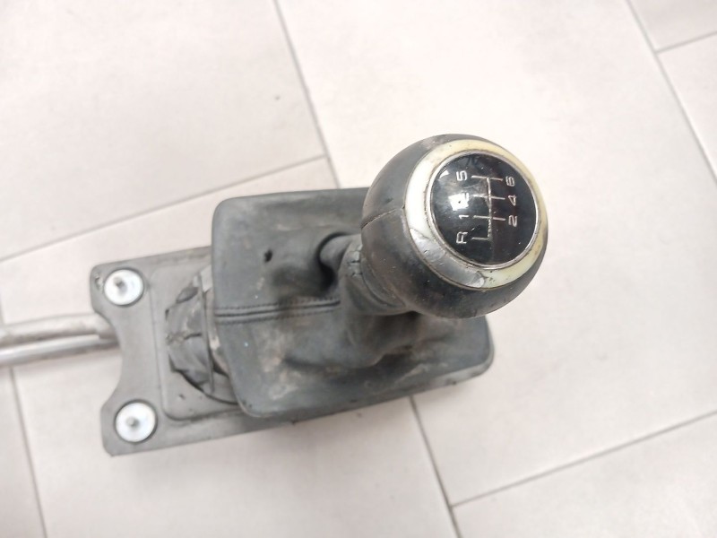 Recambio de palanca cambio para audi q5 (8rb) 2.0 tdi quattro referencia OEM IAM 8R0711271C 8R0711025D 8R0711151A
