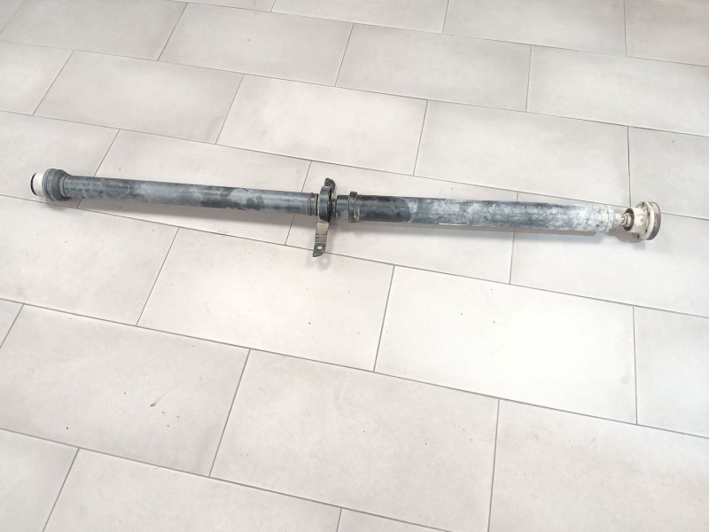 Recambio de transmision central para audi q5 (8rb) 2.0 tdi quattro referencia OEM IAM 8R0521101N  