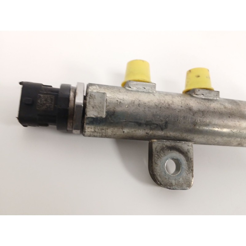 Recambio de rampa inyectora para opel corsa d (s07) 1.3 cdti (l08, l68) referencia OEM IAM 0445214086  