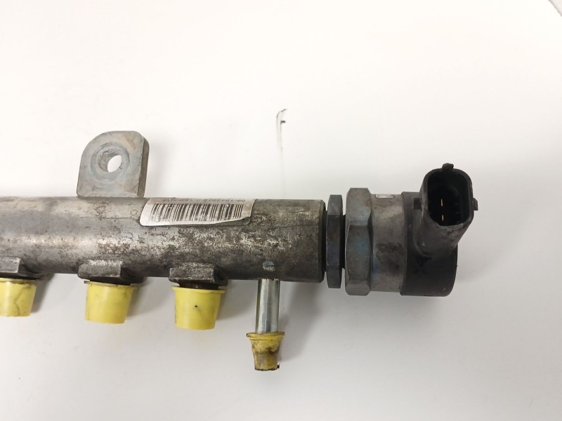 Recambio de rampa inyectora para opel corsa d (s07) 1.3 cdti (l08, l68) referencia OEM IAM 0445214086  
