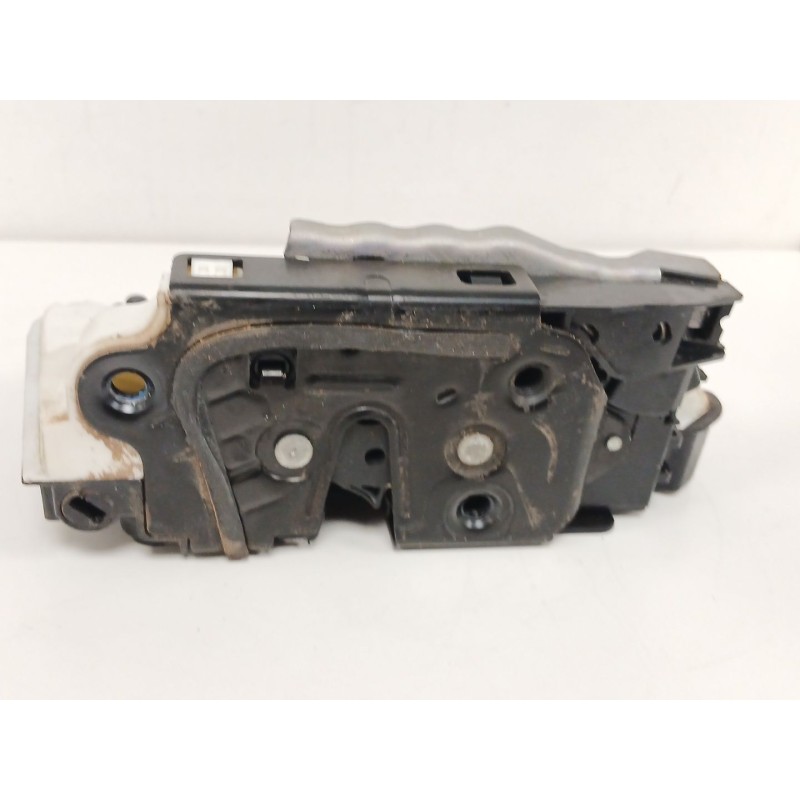 Recambio de cerradura puerta trasera derecha para skoda octavia iii combi (5e5, 5e6) 1.6 tdi referencia OEM IAM   