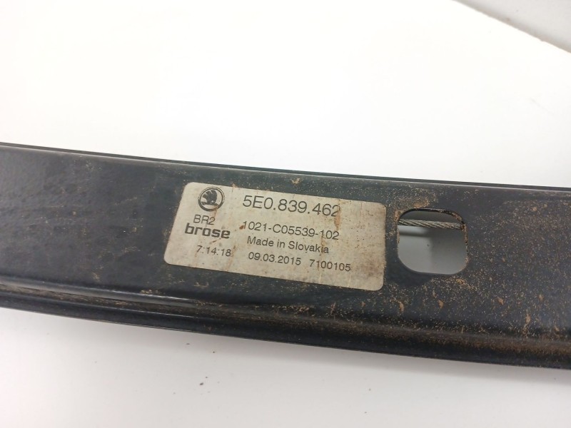 Recambio de elevalunas trasero derecho para skoda octavia iii combi (5e5, 5e6) 1.6 tdi referencia OEM IAM   