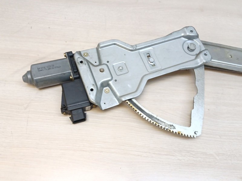 Recambio de elevalunas delantero derecho para opel astra g coupé 1.8 16v referencia OEM IAM 104598102 103394100 