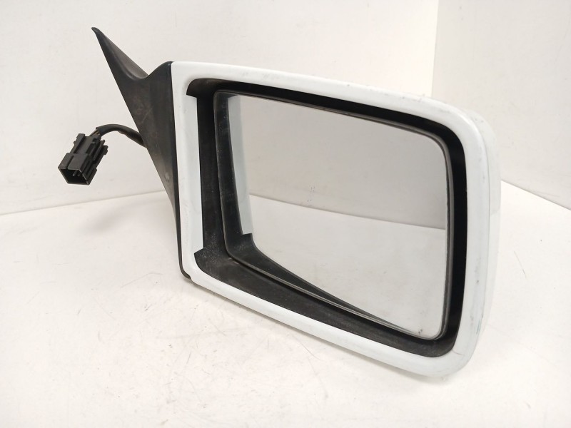 Recambio de retrovisor derecho para opel astra f berlina 2.0 referencia OEM IAM   