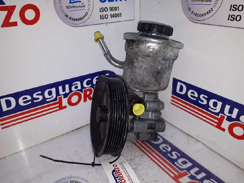 Recambio de bomba direccion para toyota avensis berlina (t25) 2.2 d-4d executive berlina (5-ptas.) referencia OEM IAM 4431005120