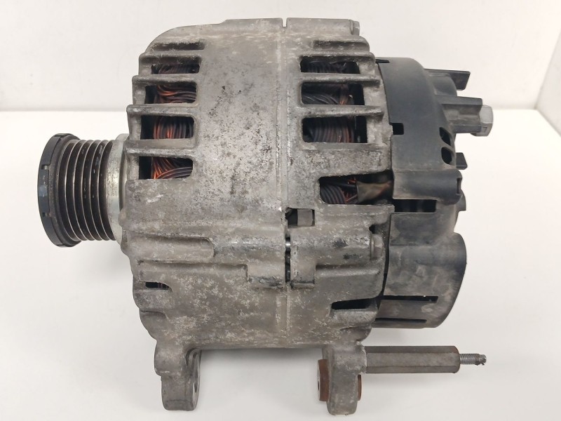 Recambio de alternador para skoda octavia iii combi (5e5, 5e6) 1.6 tdi referencia OEM IAM 03L903024L FG18T123 