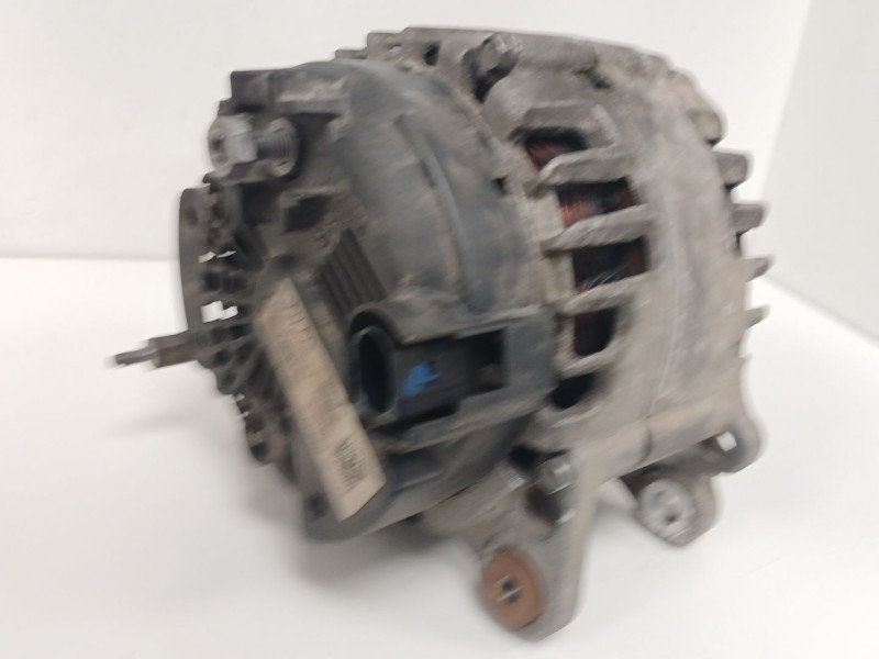 Recambio de alternador para skoda octavia iii combi (5e5, 5e6) 1.6 tdi referencia OEM IAM 03L903024L FG18T123 
