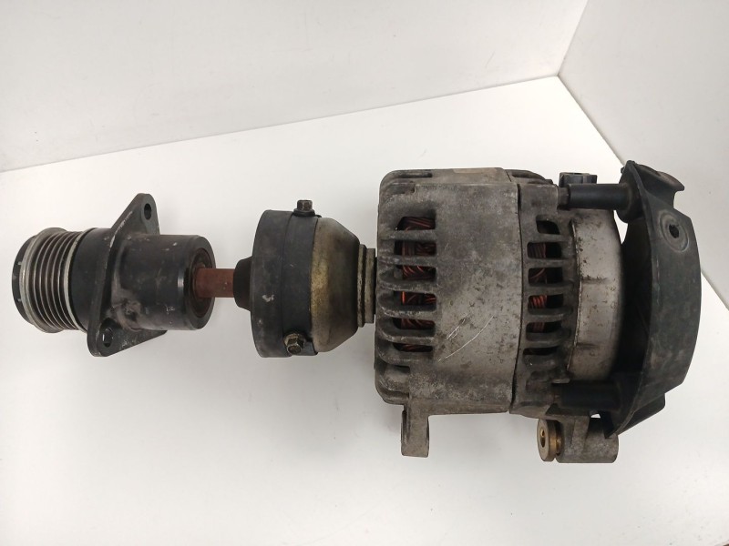 Recambio de alternador para ford tourneo connect 1.8 tdci referencia OEM IAM 2T1UAF  