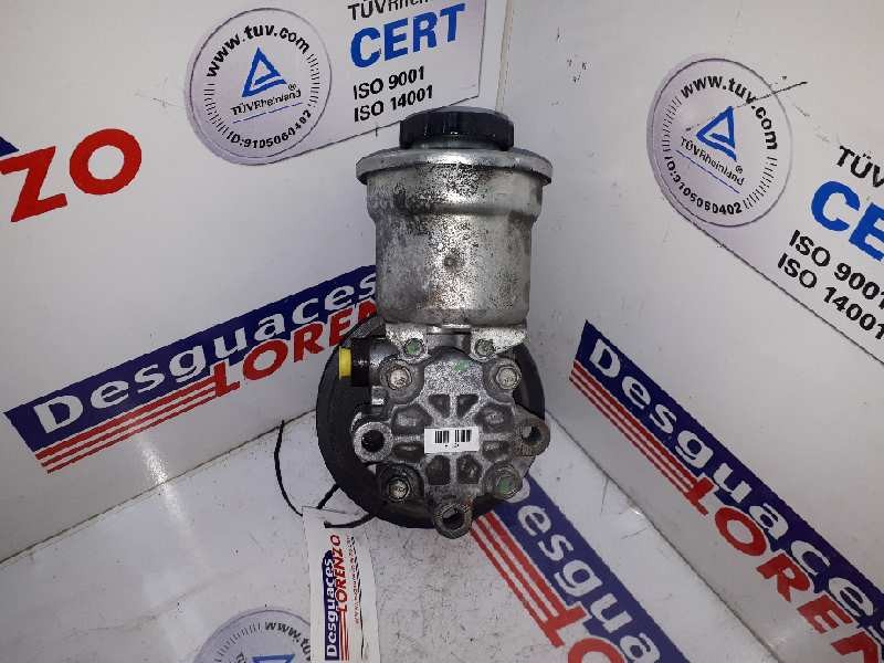 Recambio de bomba direccion para toyota avensis berlina (t25) 2.2 d-4d executive berlina (5-ptas.) referencia OEM IAM 4431005120
