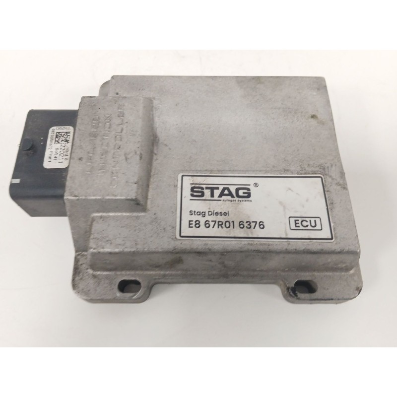Recambio de modulo electronico para iveco daily vi furgoneta 33s16, 35s16, 35c16, 40c16, 50c16 referencia OEM IAM 08210004672 E8