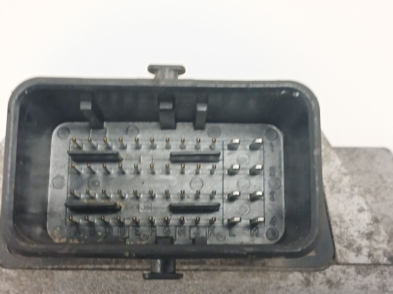 Recambio de modulo electronico para iveco daily vi furgoneta 33s16, 35s16, 35c16, 40c16, 50c16 referencia OEM IAM 08210004672 E8
