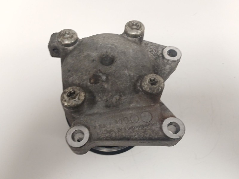 Recambio de bomba direccion para iveco daily vi furgoneta 33s16, 35s16, 35c16, 40c16, 50c16 referencia OEM IAM 5801893653  
