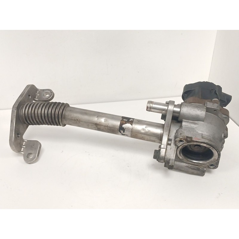 Recambio de valvula egr para iveco daily vi furgoneta 33s16, 35s16, 35c16, 40c16, 50c16 referencia OEM IAM 5802061038  