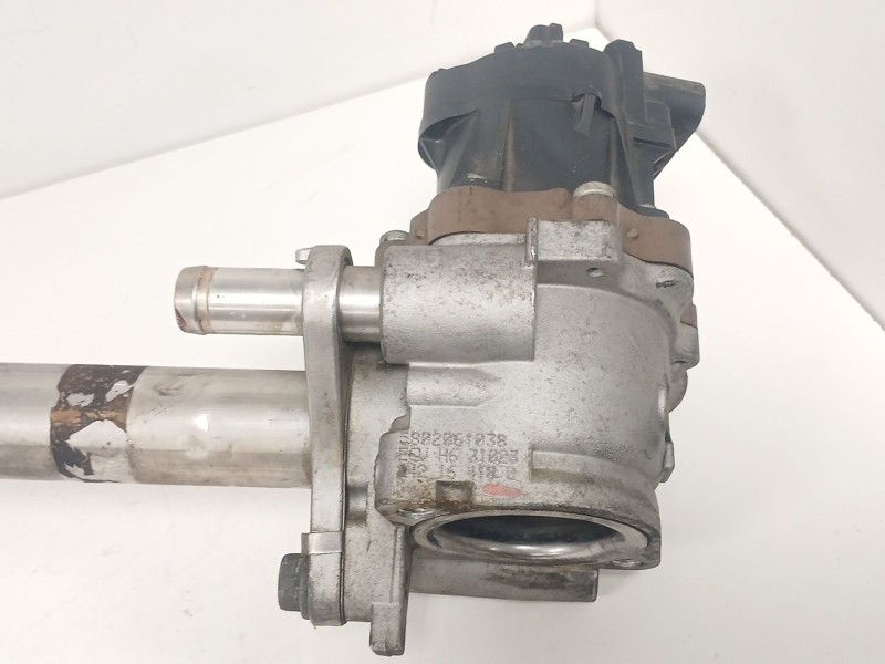 Recambio de valvula egr para iveco daily vi furgoneta 33s16, 35s16, 35c16, 40c16, 50c16 referencia OEM IAM 5802061038  
