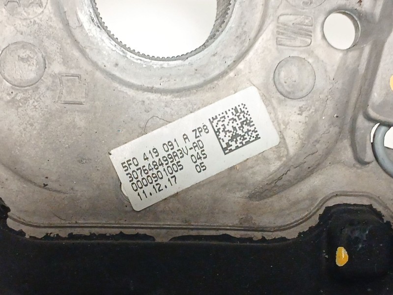 Recambio de volante para seat ibiza v (kj1, kjg) 1.6 tdi referencia OEM IAM 5F0419091A  