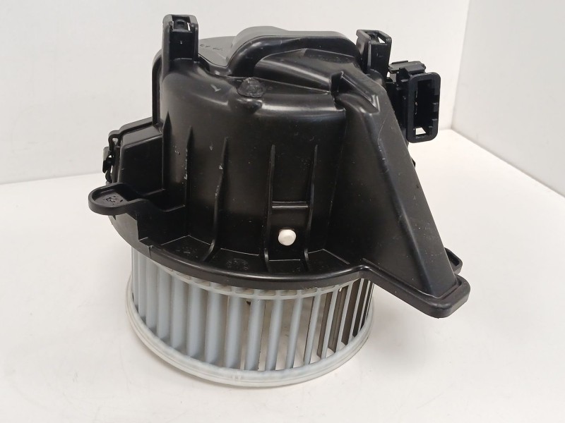 Recambio de motor calefaccion para seat ibiza v (kj1, kjg) 1.6 tdi referencia OEM IAM GT858003 2Q1819021 