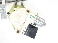 Recambio de elevalunas trasero izquierdo para renault megane iii berlina 5 p bose edition referencia OEM IAM 827310185R  