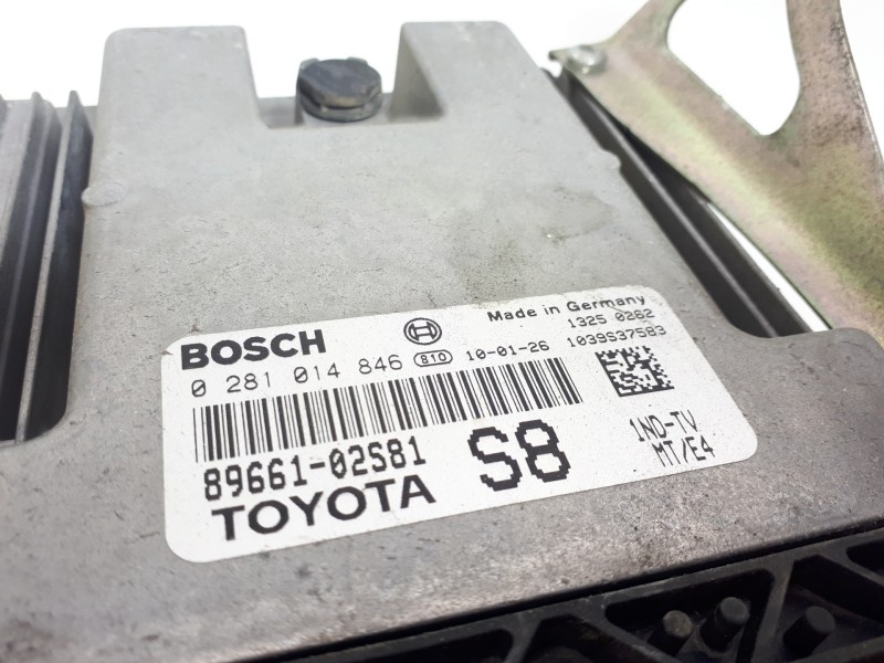 Recambio de centralita motor uce para toyota auris luna+ referencia OEM IAM 8966102S81 0281014846 