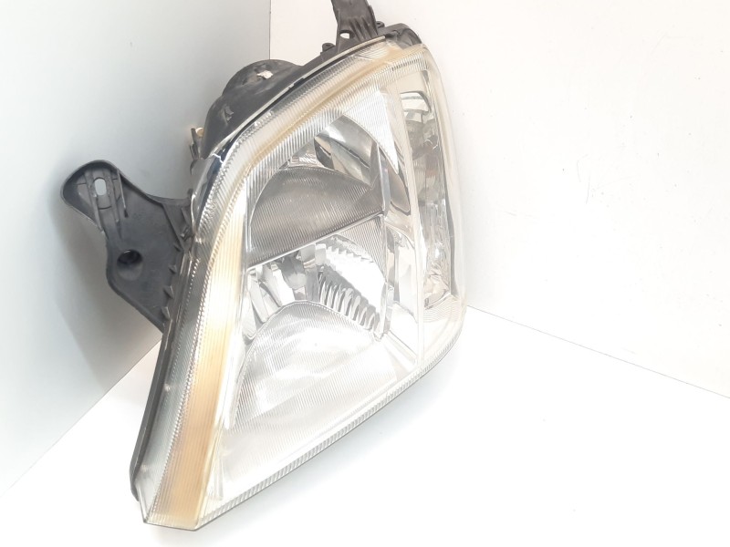Recambio de faro izquierdo para opel meriva cosmo referencia OEM IAM 93321052  