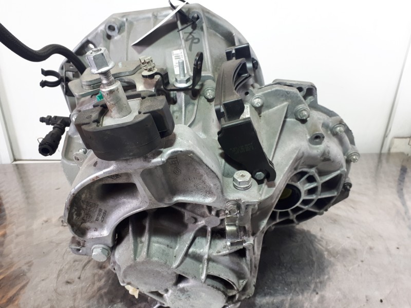 Recambio de caja cambios para renault laguna coupe gt referencia OEM IAM PK4012  