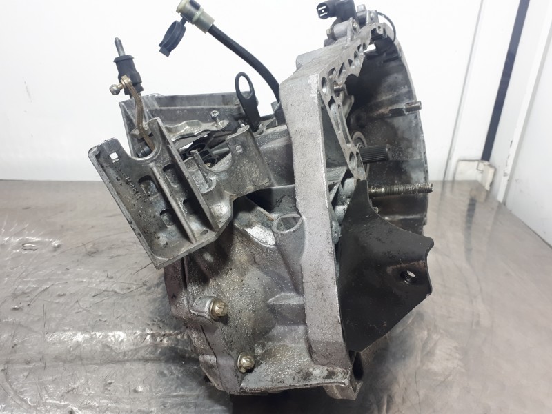 Recambio de caja cambios para renault megane ii berlina 5p authentique referencia OEM IAM JR5102  