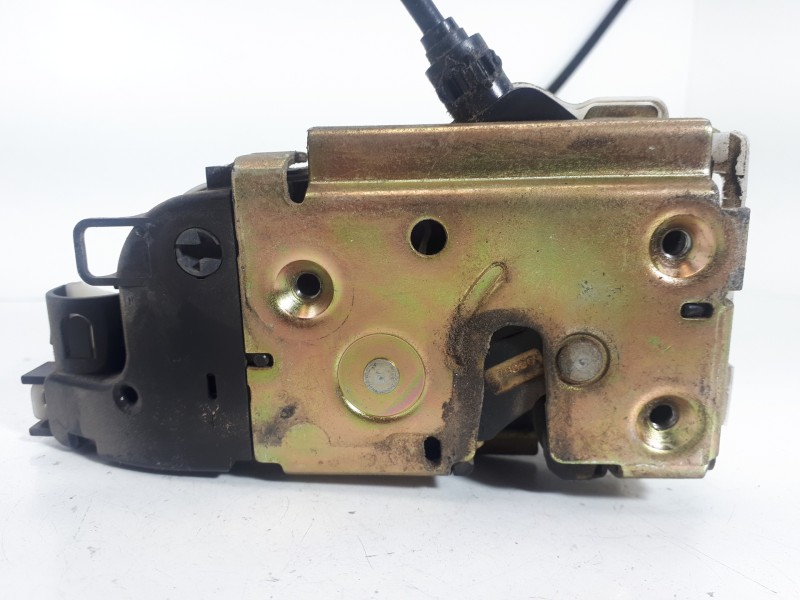 Recambio de cerradura puerta delantera derecha para citroën c2 empresa referencia OEM IAM 52187780  