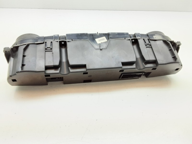 Recambio de mando climatizador para mercedes-benz clase e (w211) berlina e 240 (211.061) referencia OEM IAM 2118300385  