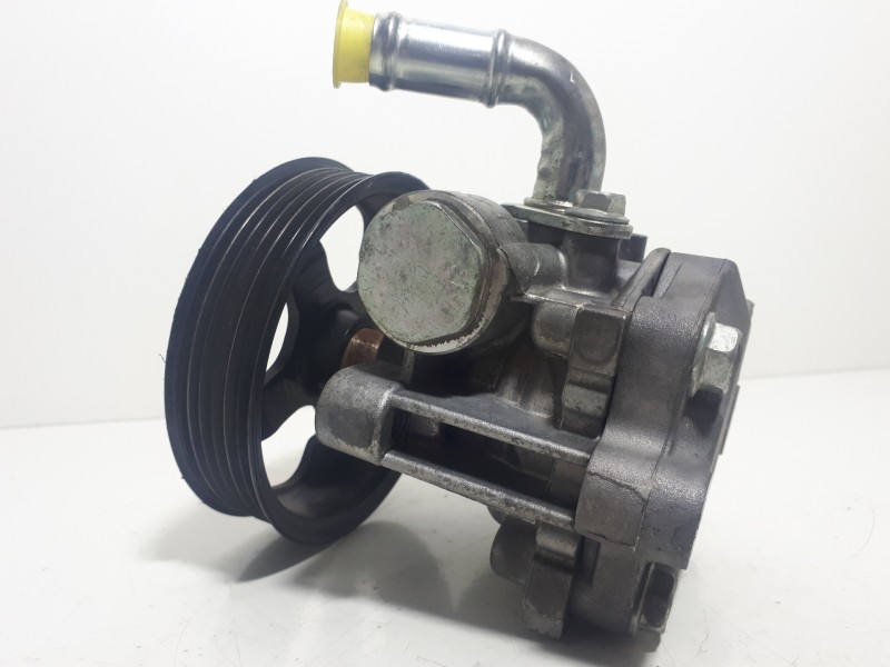 Recambio de bomba direccion para chrysler sebring berlina 2.0 crd limited referencia OEM IAM  68082102 