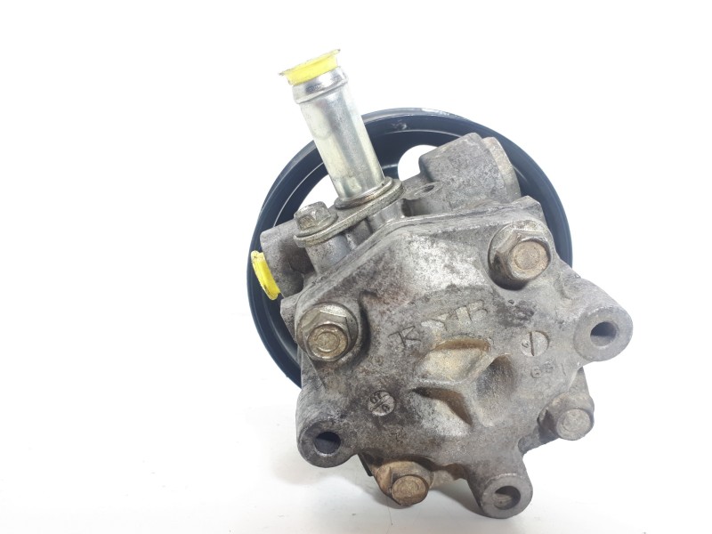 Recambio de bomba direccion para citroën c-crosser xtr referencia OEM IAM   