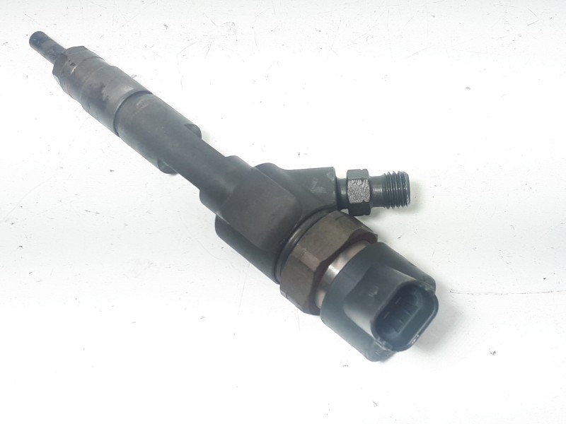 Recambio de inyector para renault megane ii familiar authentique confort referencia OEM IAM 8200100272 0445110110B 