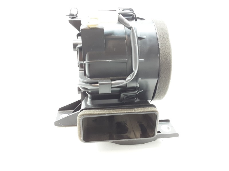 Recambio de motor calefaccion para toyota yaris active hybrid referencia OEM IAM G923052010A  