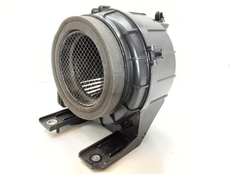 Recambio de motor calefaccion para toyota yaris active hybrid referencia OEM IAM G923052010A  