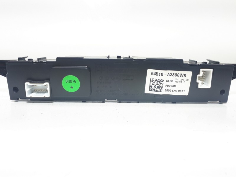 Recambio de pantalla multifuncion para kia ceed concept referencia OEM IAM 94510A2300WK CL30 280217A0121