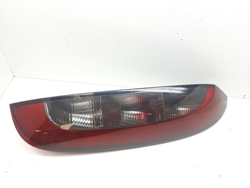 Recambio de piloto trasero derecho para opel corsa c 1.3 16v cdti cat (z 13 dt / ln9) referencia OEM IAM  30498 