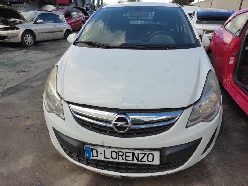 opel corsa d del año 2013