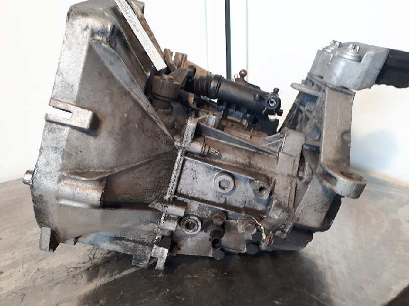 Recambio de caja cambios para fiat grande punto (199) 1.3 multijet sport (01.2007) referencia OEM IAM 21800334108  