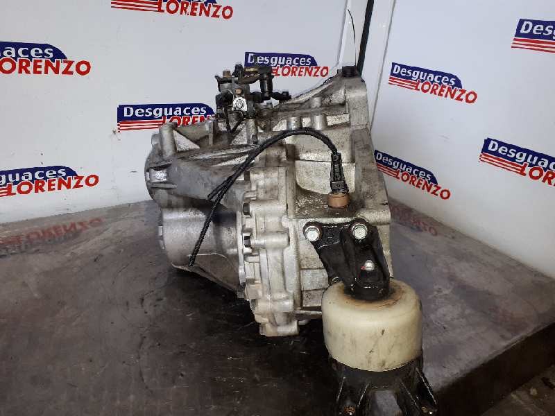 Recambio de caja cambios para hyundai santa fe (bm) 2.2 crdi comfort full (4wd) referencia OEM IAM 4300038070 Y061200902 